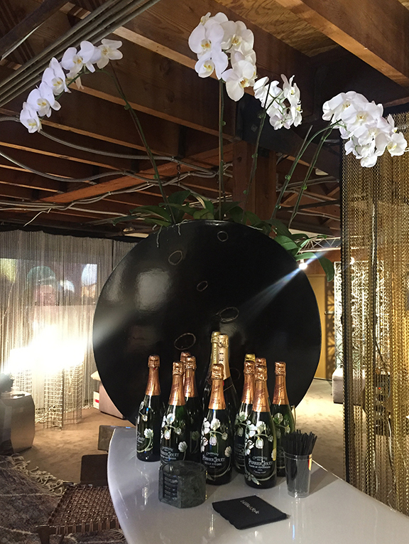 sites/setdecorators/WESTEDGE%202015/WE_Bar_1.jpg
