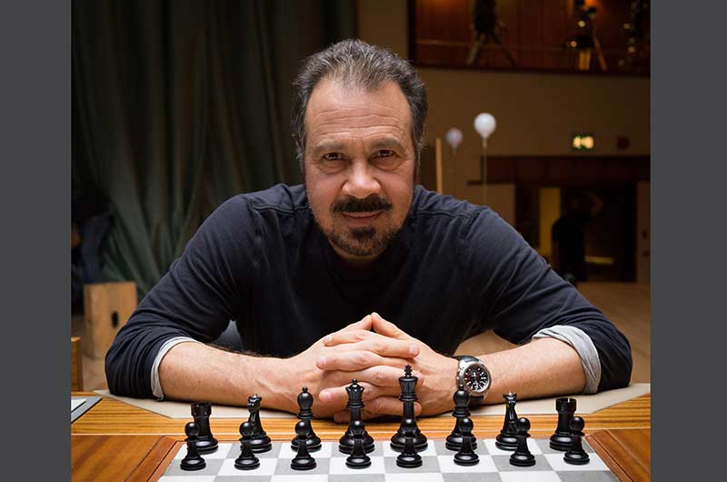 Ed Zwick To Direct Bobby Fischer Chess Flick 'Pawn Sacrifice