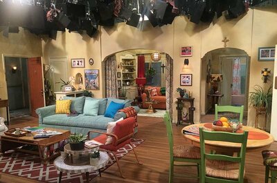 Set Decor Tv Decor Features One Day At A Time