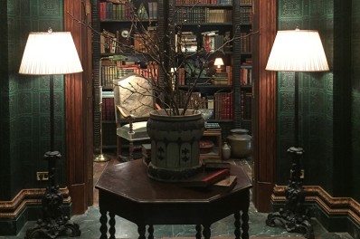 Set Decor Film Decor Features Avengers Infinity War